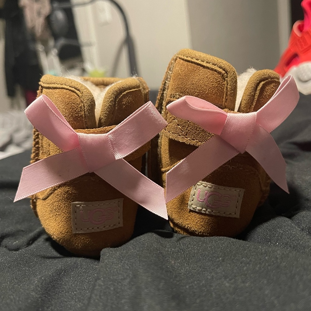 Infant ugg boots size 0/1